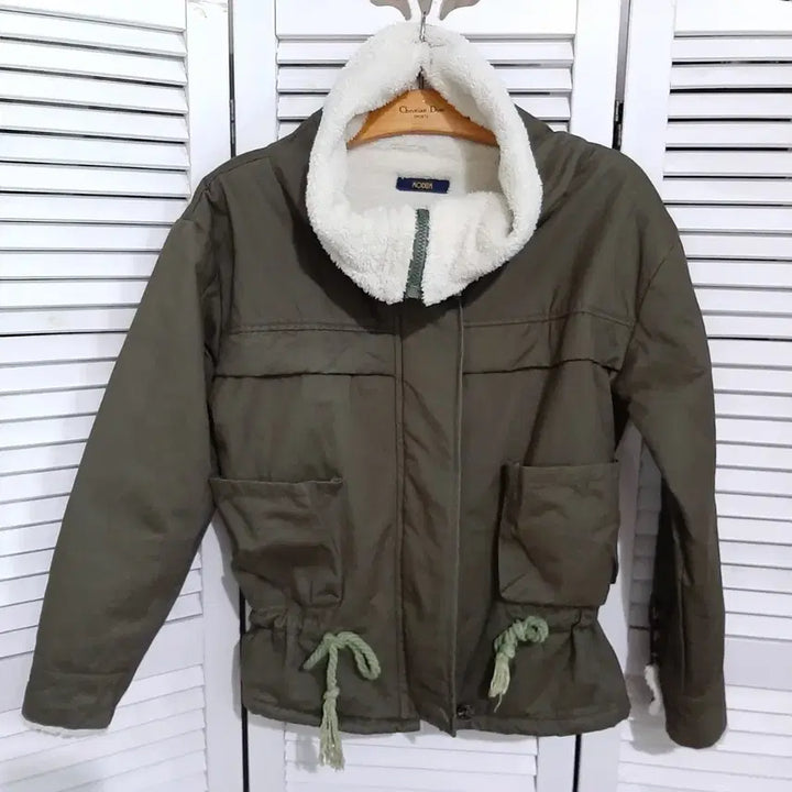[BUNJANG] Modism Khaki Padded Lined Field Jacket / 모디즘 카키색 뽀글이 안감 야상 점퍼