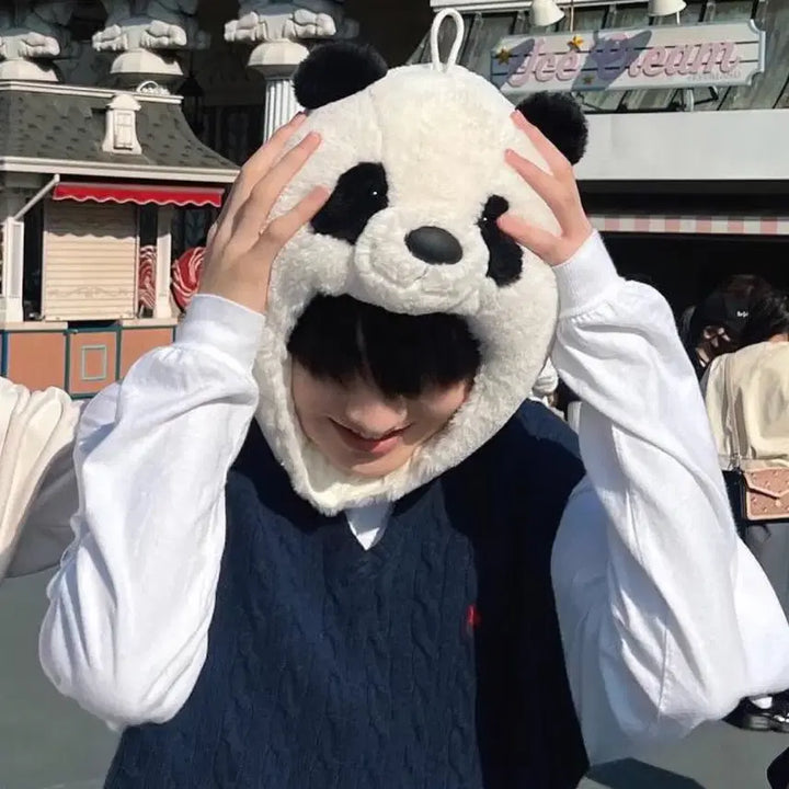 [BUNJANG] Everland Sakuya Panda Hat / 에버랜드 판다모자 사쿠야 착용