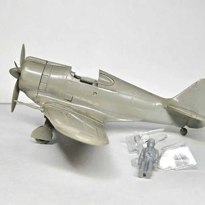 [BUNJANG] Airfix CA-13 Boomerang 1/72 Scale Model Kit / 179 고전프라 [에어픽스] 1/72 CA-13 부메랑 조립품