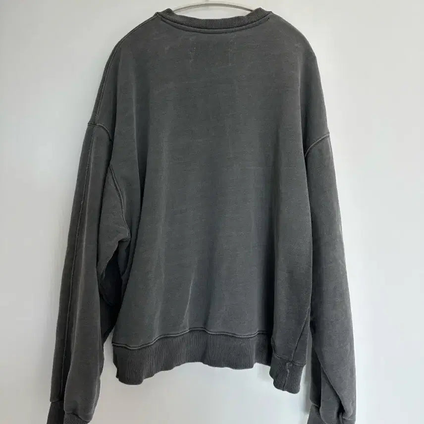 [BUNJANG] Freckle Gray Sweatshirt / 프레클 맨투맨 그레이