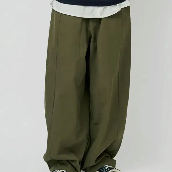 [BUNJANG] Goodlifeworks Wide Slit Balloon Pants Cotton Khaki / 굿라이프웍스 와이드 절개 벌룬팬츠 코튼 카키