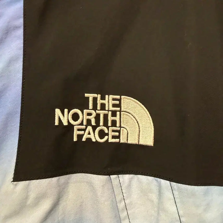 [BUNJANG] Supreme The North Face 17FW Mountain Parka Blue White / [L] 슈프림 x 노스페이스 17FW 마운틴 파카 블루 화이트