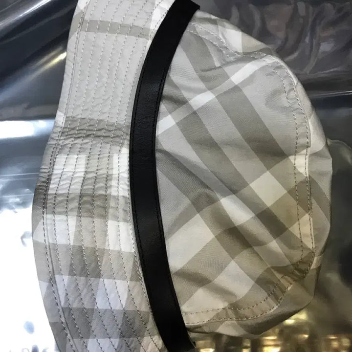 [BUNJANG] Burberry Bucket Hat / Burberry버킷햇