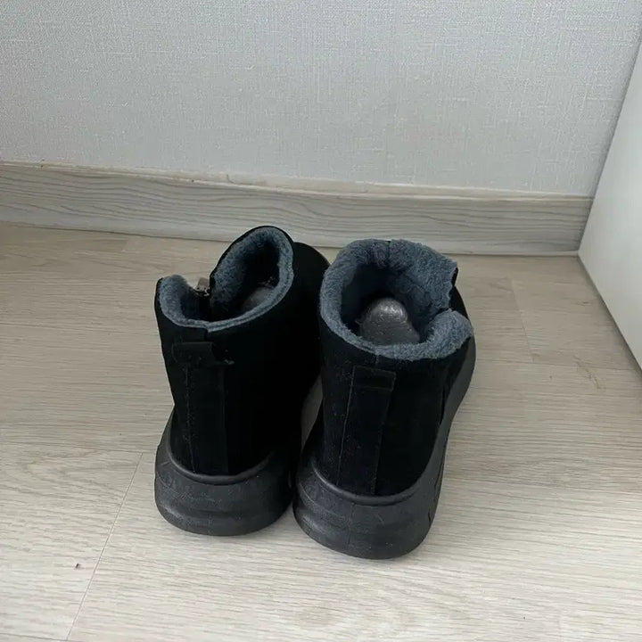 [BUNJANG] Suede Fur Boots (Black, 270) / * 남자 스웨이드 털신(블랙/270)
