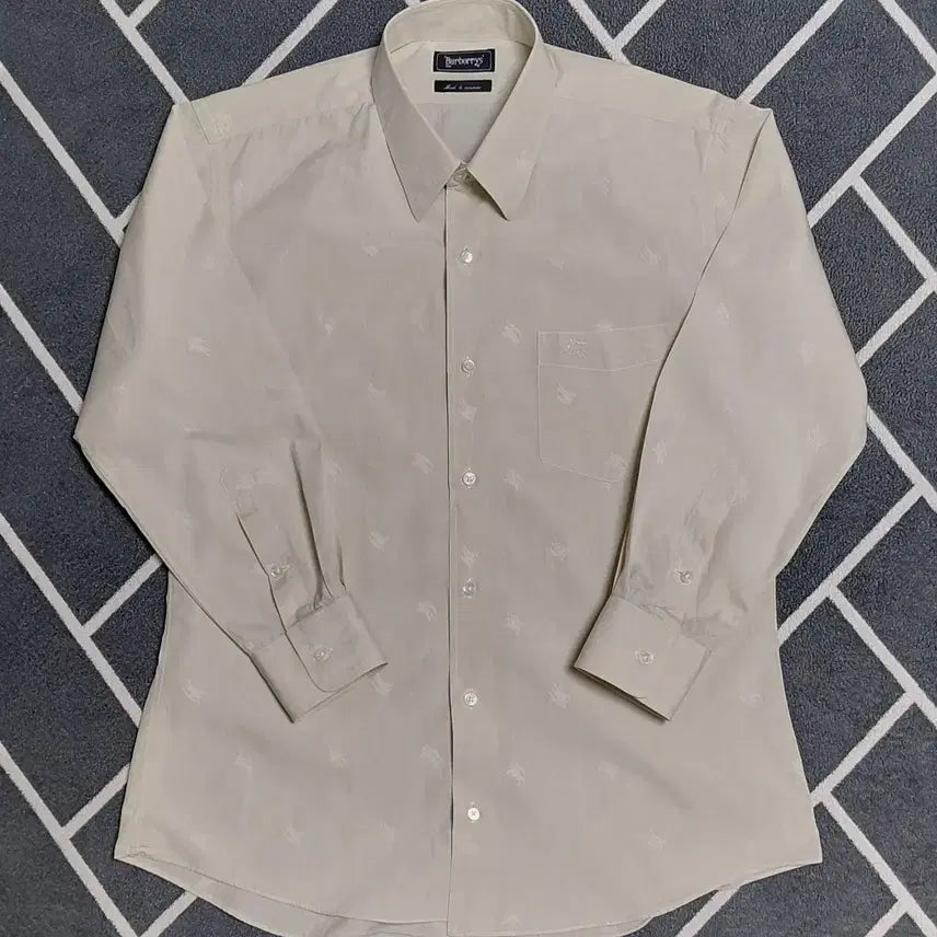 [BUNJANG] Burberrys 90s Gold Logo Shirt / [빈티지/정품] 90s 버버리(Burberrys) 맞춤 금사 로고