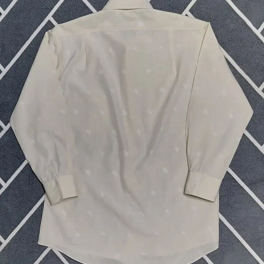 [BUNJANG] Burberrys 90s Gold Logo Shirt / [빈티지/정품] 90s 버버리(Burberrys) 맞춤 금사 로고