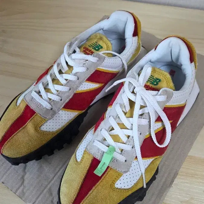[BUNJANG] 뉴발란스 x 카사블랑카 XC-72 옐로우 삼바 270 / 뉴발란스 x 카사블랑카 XC-72 옐로우 삼바 270