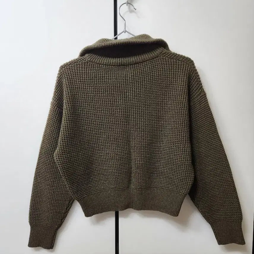 [BUNJANG] Waffle Knit Zip-Up Sweater / 와플 카라 지퍼 니트