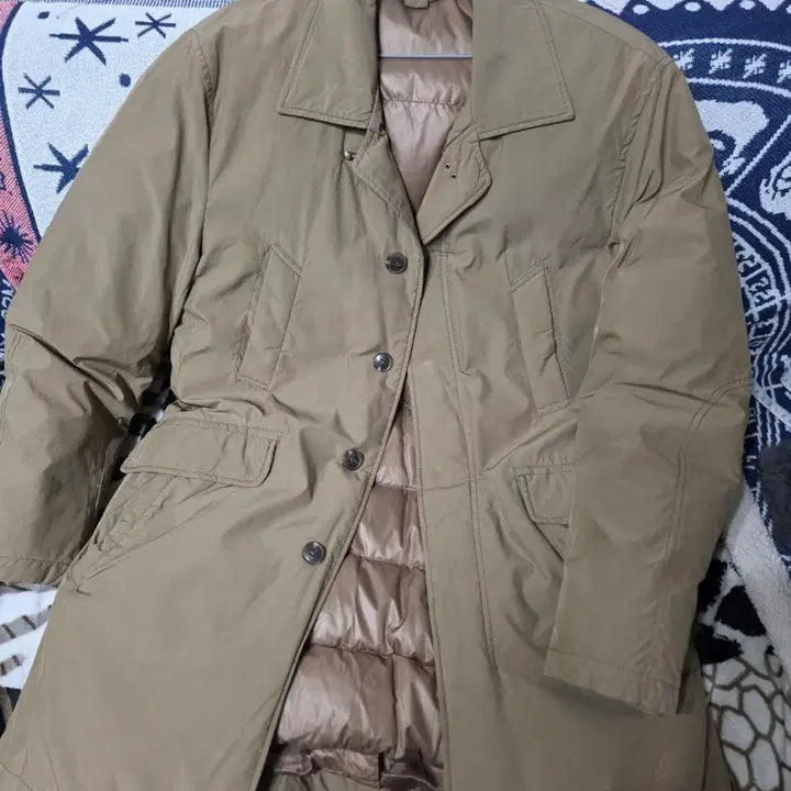 [BUNJANG] Beige Goose Down Padded Coat / 베이지색 구스패딩 코트