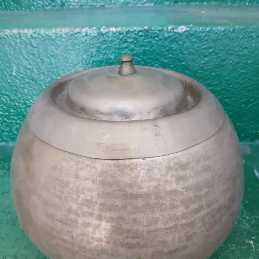 [BUNJANG] Antique Brass Chamber Pot / 옛날 방짜 놋(신주)요강