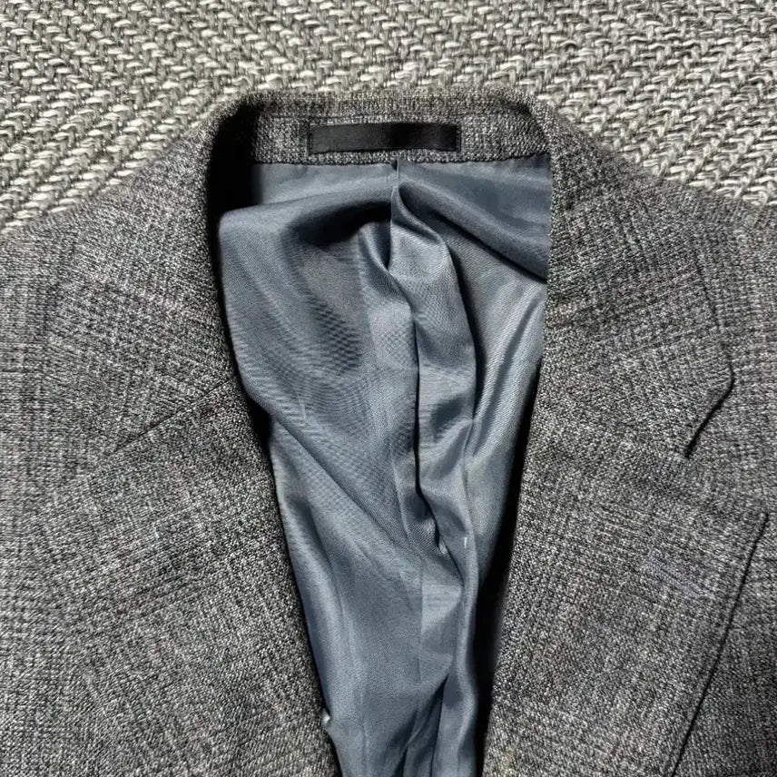 [BUNJANG] BUBBERY Gray Blazer / 버버리 (BUBBERY) 심플 그레이 투 버튼 블레이저