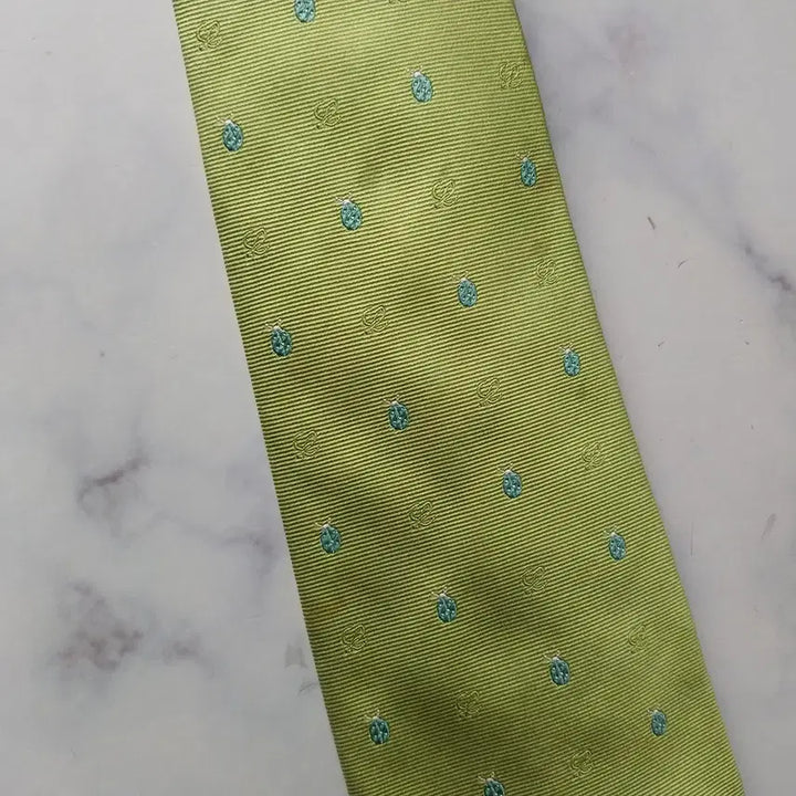 [BUNJANG] Loewe Silk Tie - Lime Green Embroidered Beetle Motif / 로에베 실크 라임 자수 넥타이 8.7cm A+~A등급 K1921