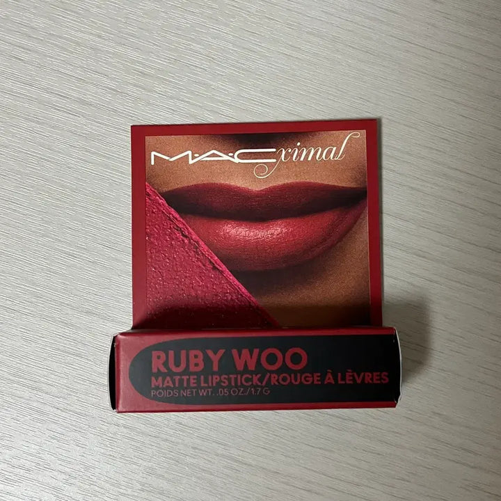 [BUNJANG] MAC Ruby Woo Matte Mini Lipstick / 새상품) MAC RUBY WOO 맥 루비우 매트 미니 립스틱 판매