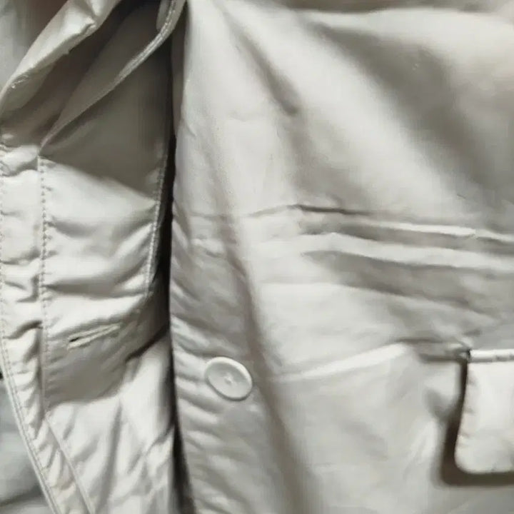 [BUNJANG] Esheria Lightweight Goose Down Padded Jacket / 에셀리아 경량 구스패딩