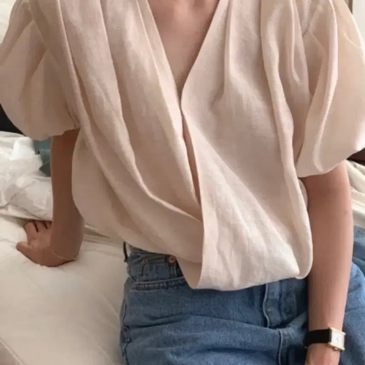 [SOLD OUT] 모네마켓 리본빛 랩블라우스