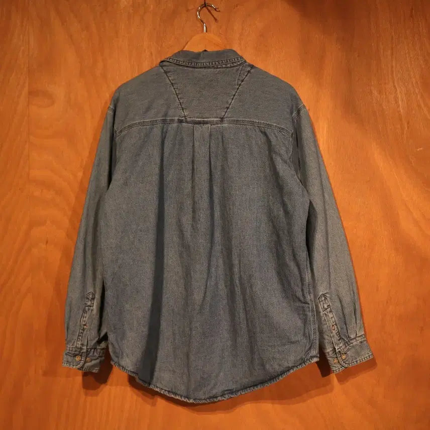 [BUNJANG] Wrangler Rugged Wear Denim Shirt L / 랭글러 러기드 웨어 청 셔츠 L (번183