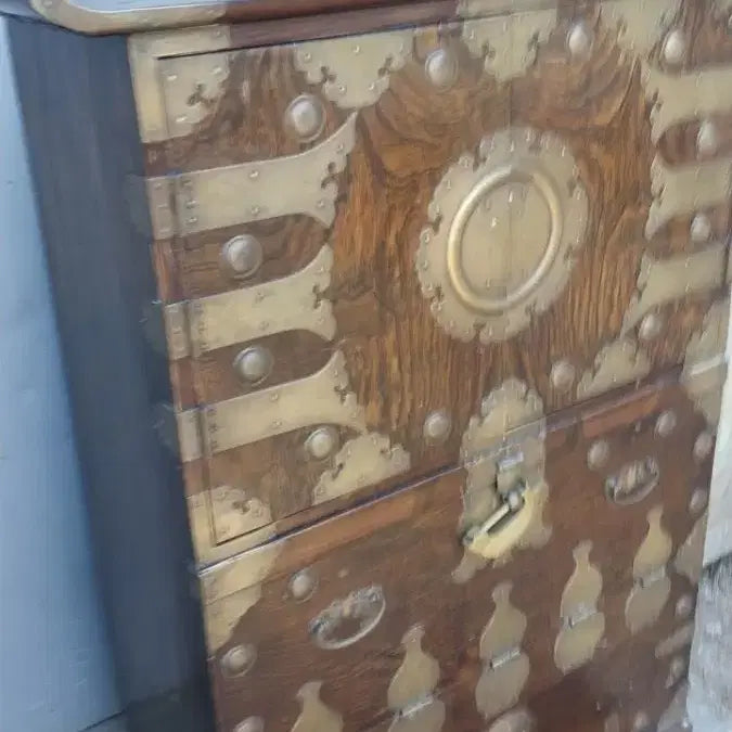 [BUNJANG] Traditional Korean Antique Bandaji Cabinet / 전통 고가구 반닫이 나무 장식장