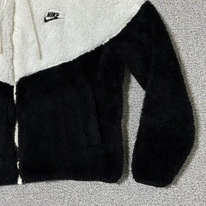 [SOLD OUT] 나이키 후리스 후드집업 S