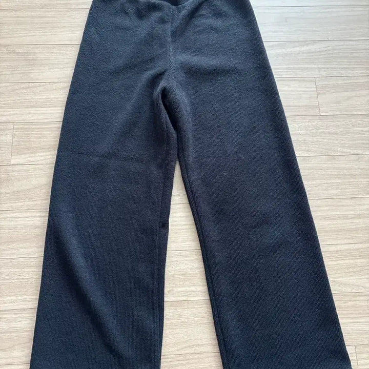 [BUNJANG] Black Knit Pants / 니트 팬츠