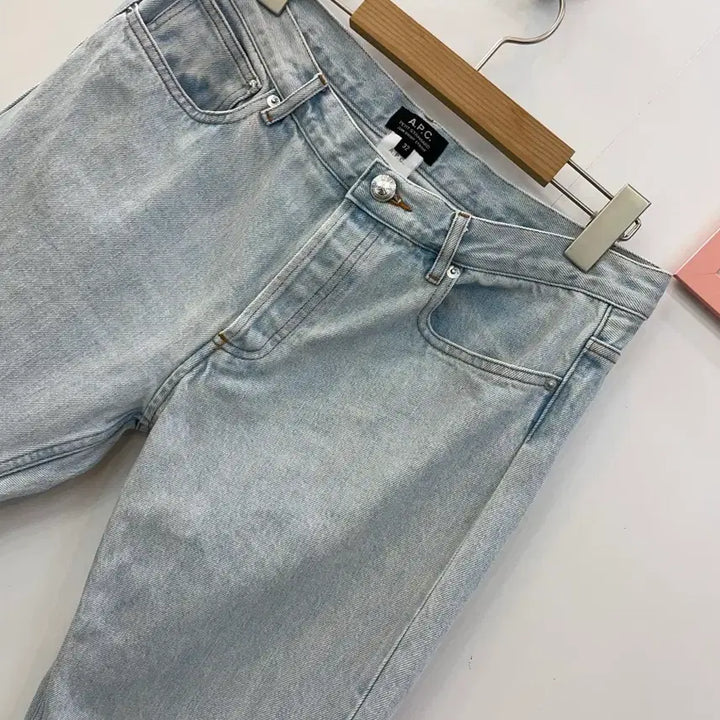 [BUNJANG] A.P.C. Light Wash Denim Pants 32 / 정품 A.P.C. 아페쎄 연청데님 팬츠 32