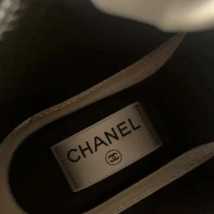 [BUNJANG] Chanel Sneakers / 샤넬 운동화 팝니다
