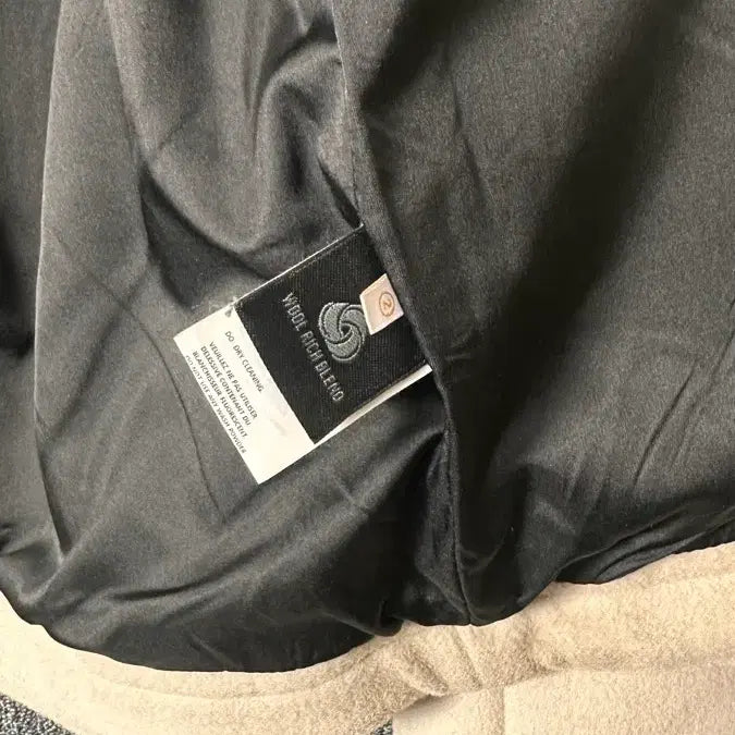 [BUNJANG] The Unold Crop Jacket Ivory / The Unold 크롭 모 자켓 아이보리