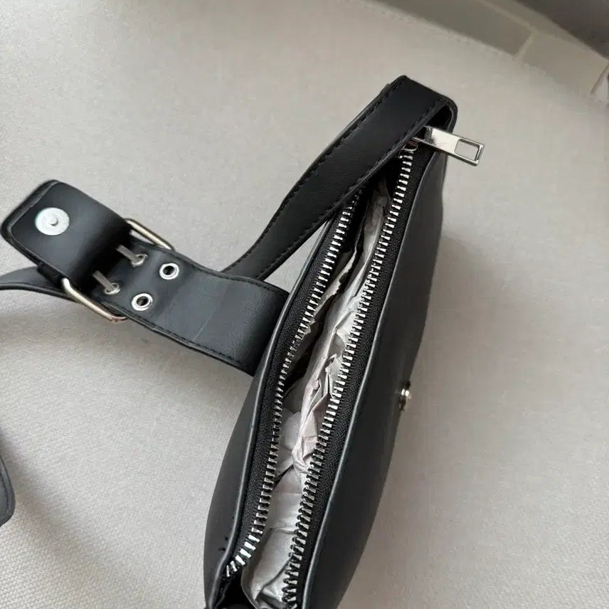 [BUNJANG] Bose Mini Shoulder Bag / 보세 미니 숄더백