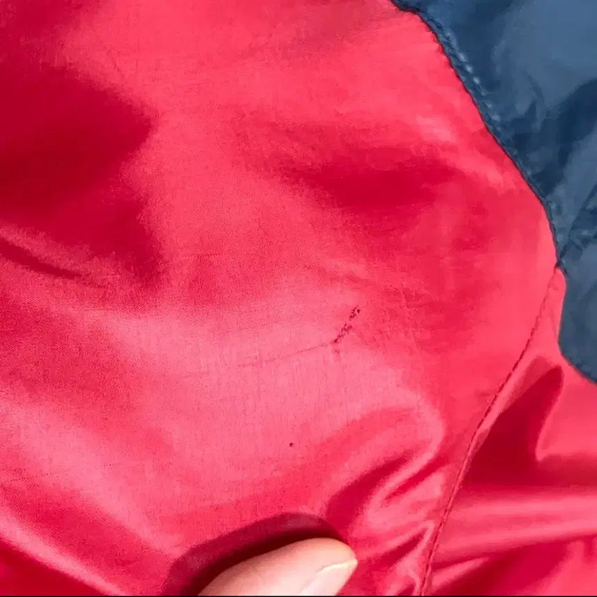[BUNJANG] Nike Red and Navy Colorblock Windbreaker Jacket (Women&