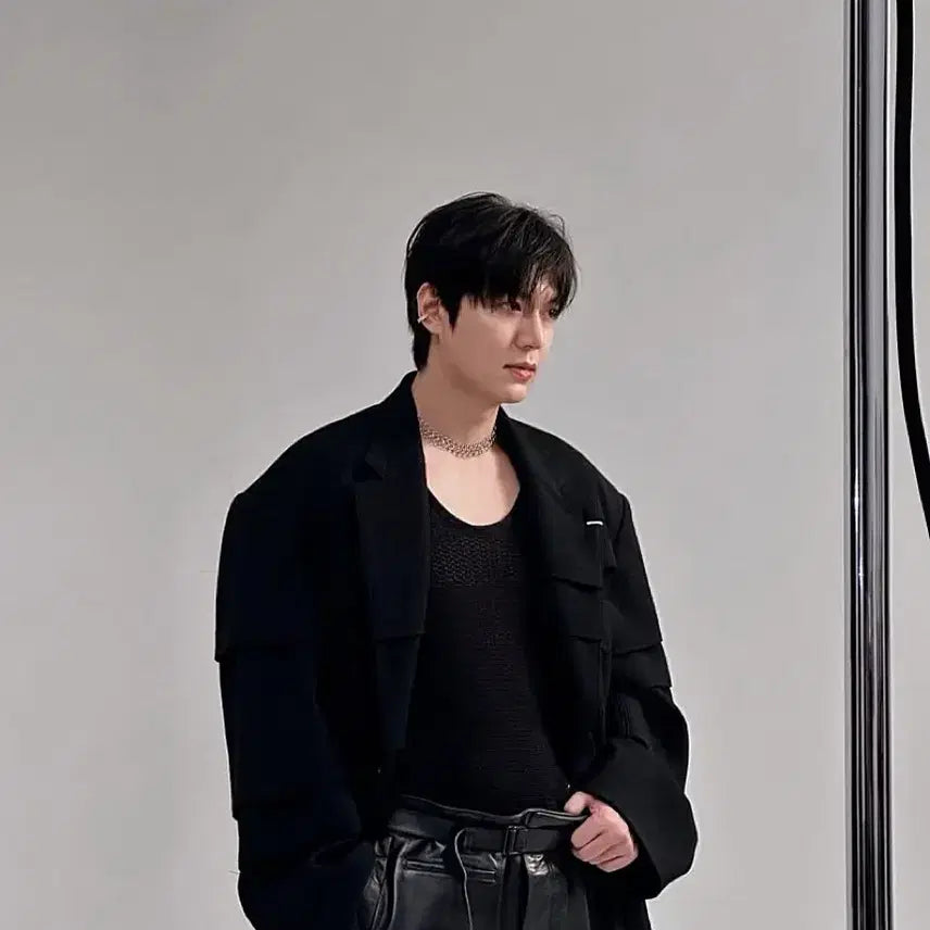 [SOLD OUT] [48] 송지오 24FW 쇼피스 플레이트 코트 이민호씨 착용