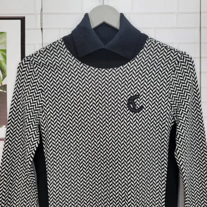 [BUNJANG] Callaway Turtleneck Long Sleeve Knit T-shirt / 캘러웨이 터틀넥 긴팔 니트 티셔츠 90사이즈