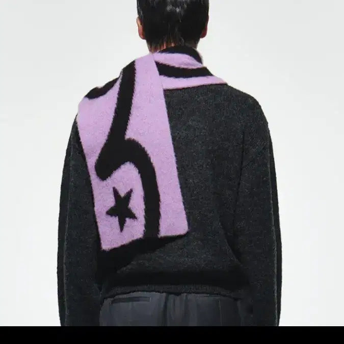 [BUNJANG] Eerst Scarf / Eerst 이어스트 목도리 새것