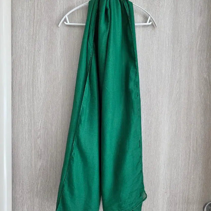 [BUNJANG] Basic Solid Color Scarves / 그린/회색 기본 무지 머플러 2종