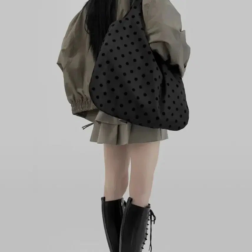 [BUNJANG] Mnem Dot Shoulder Bag / 므넴 도트 보부상 숄더백