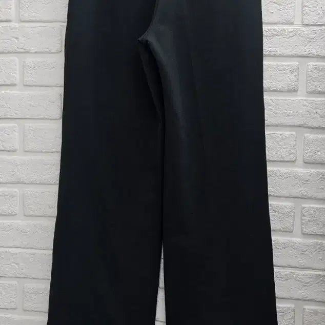 [BUNJANG] Uniqlo Wide Training Pants / A4038  와이드 트레이닝 바지(유니클로)