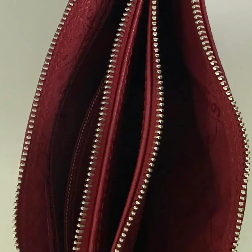 [BUNJANG] Longchamp Leather Crossbody Bag / 롱샴 가죽 크로스백