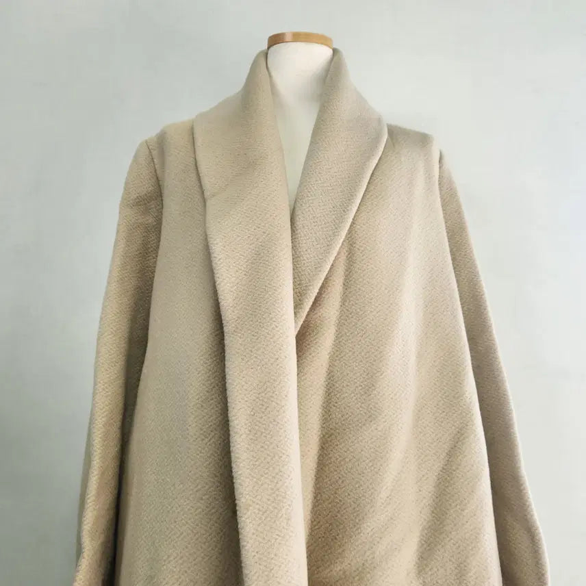 [BUNJANG] IZZAT BABA Angora Blend Shawl Collar Belted Coat / IZZAT BABA 앙고라 혼방 숄칼라 벨티드 코트 (베이지/55)