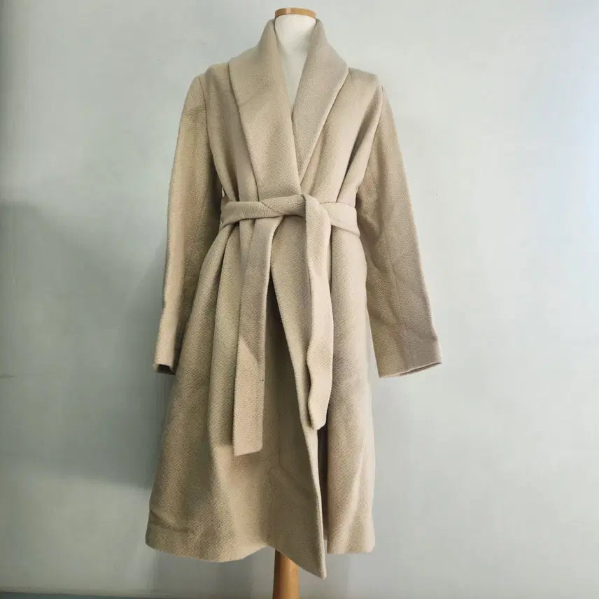 [BUNJANG] IZZAT BABA Angora Blend Shawl Collar Belted Coat / IZZAT BABA 앙고라 혼방 숄칼라 벨티드 코트 (베이지/55)