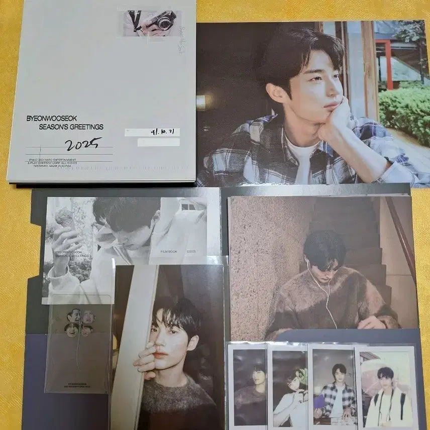 [BUNJANG] Byeon Woo-seok 2025 Season's Greetings / 변우석 2025 시즌그리팅