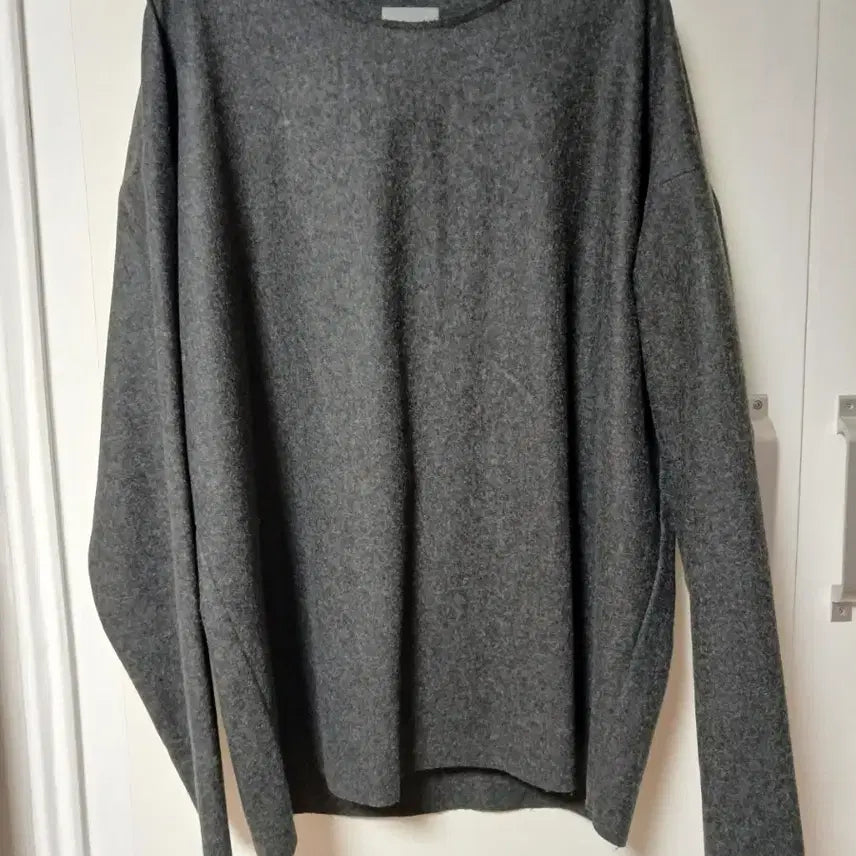 [BUNJANG] COS Grey Loose Fit Long Sleeve T-Shirt / cos 코스 그레이 울 루즈핏 긴팔 티셔츠