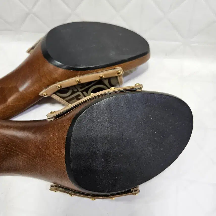 [BUNJANG] Wood Slippers / 페라가모 우드 슬리퍼