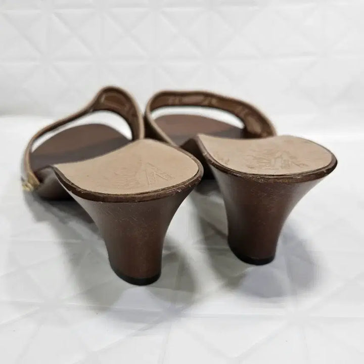 [BUNJANG] Wood Slippers / 페라가모 우드 슬리퍼