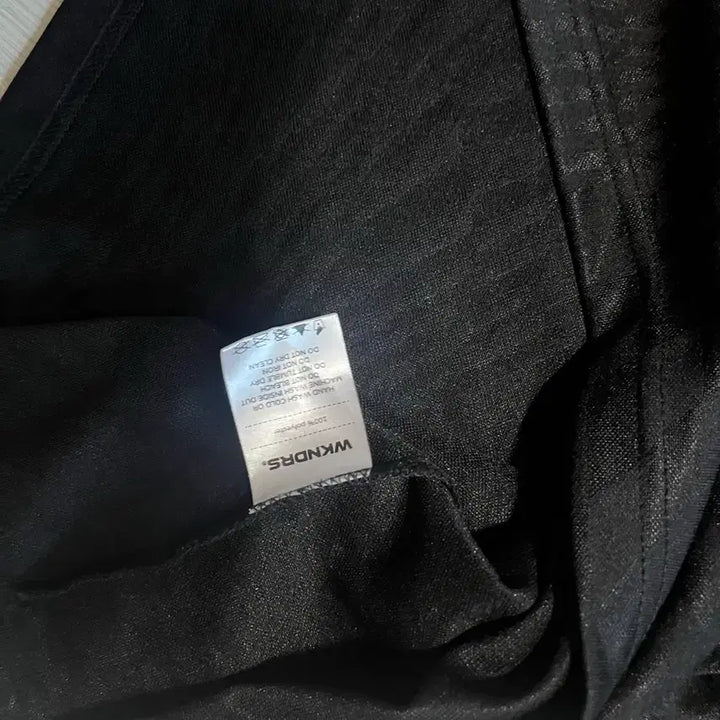 [SOLD OUT] 위캔더스 킹 로고 싸거티 블랙 M