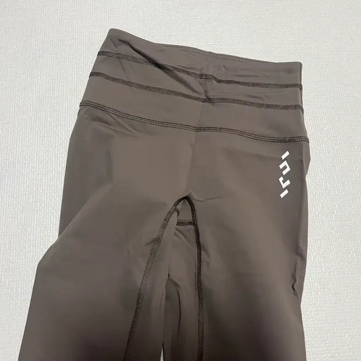 [BUNJANG] Active Leggings (Brown) / 인지액티브 레깅스 (브라운)
