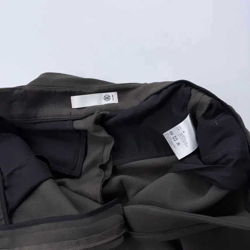 [BUNJANG] RECTO Khaki Brown Belted Slacks / 렉토 카키브라운 벨티드슬랙스