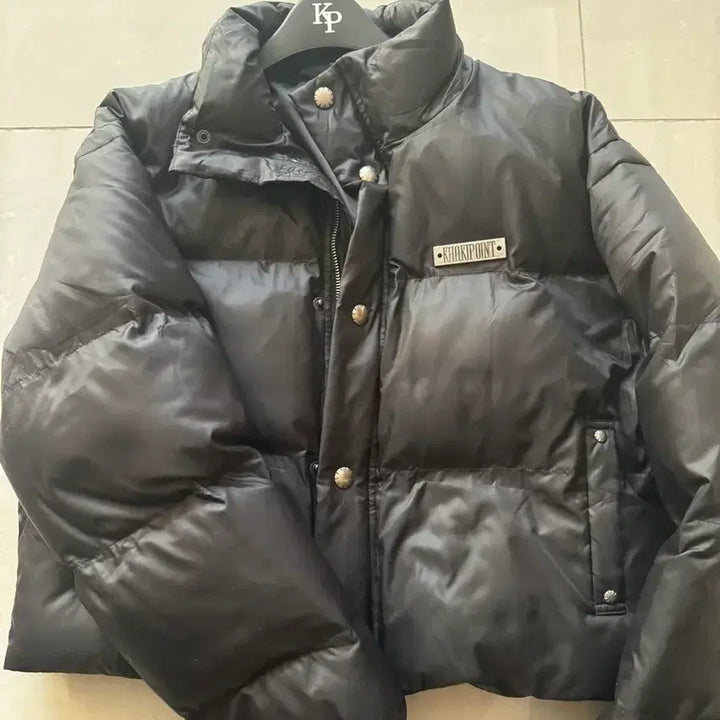 [BUNJANG] Kaki Point Short Padded Jacket Black / 카키포인트 숏패딩 블랙