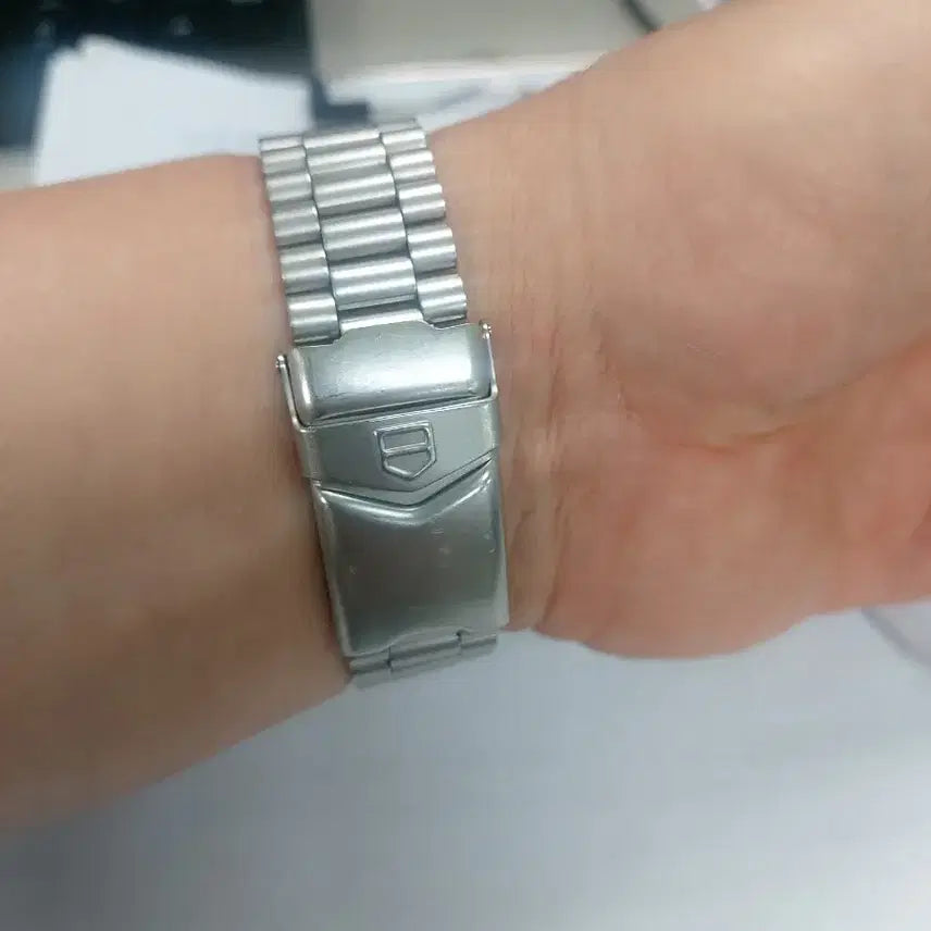 [BUNJANG] Tag Heuer Professional 200M Steel Watch / 태그호이어 프로페셔널 200M 스틸 시계