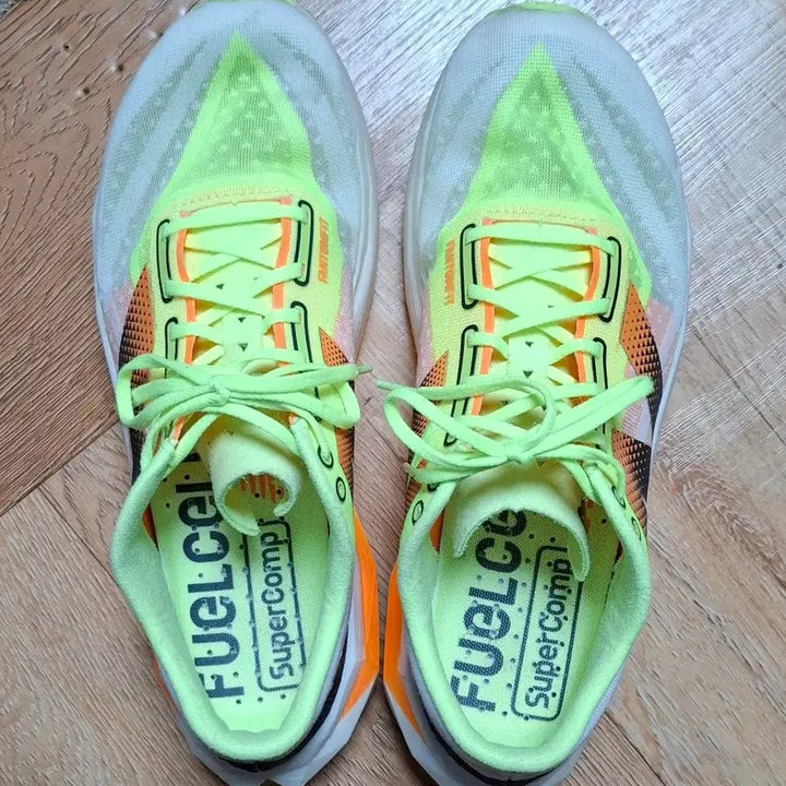 [BUNJANG] New Balance Elite v4 Running Shoes (270) / 뉴발란스 약270 엘리트v4 러닝화