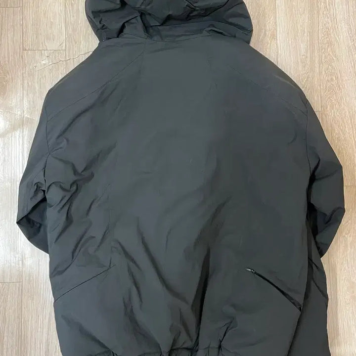 [BUNJANG] Arban Light Shell Padded Jacket Charcoal / 아르반 라이트 쉘 패디드 자켓 차콜