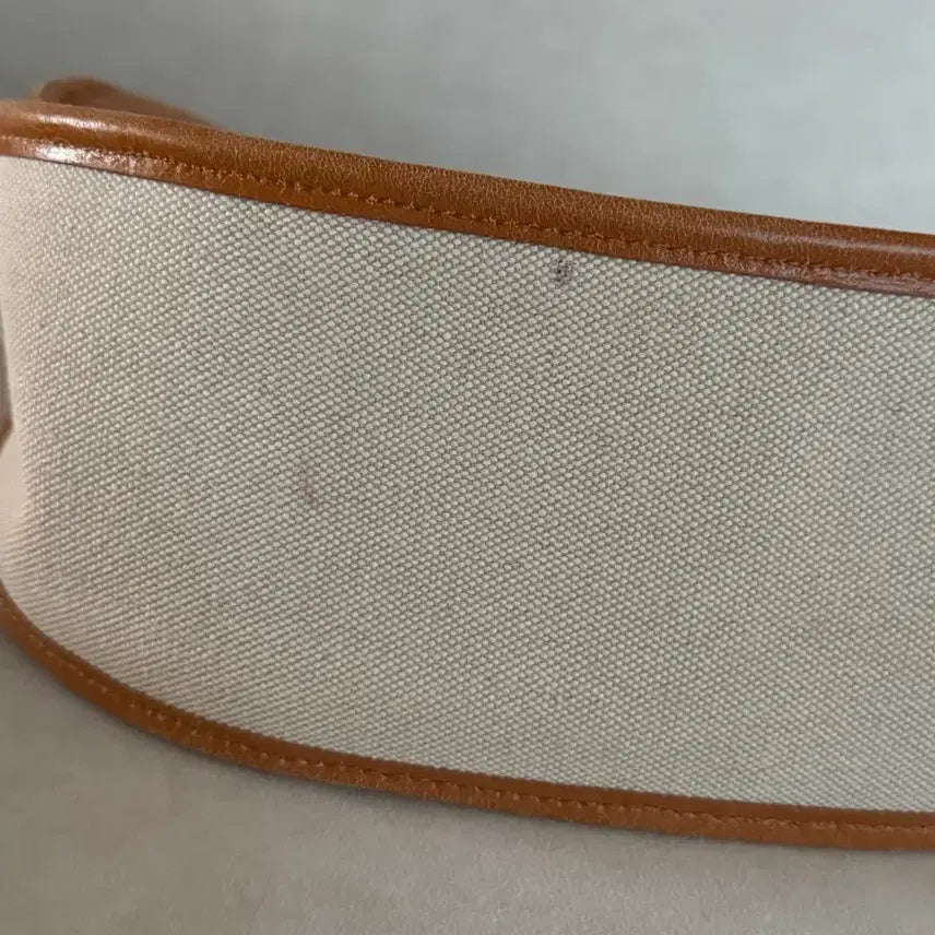 [BUNJANG] Half Moon Bag / 몽드몽드 하프문백