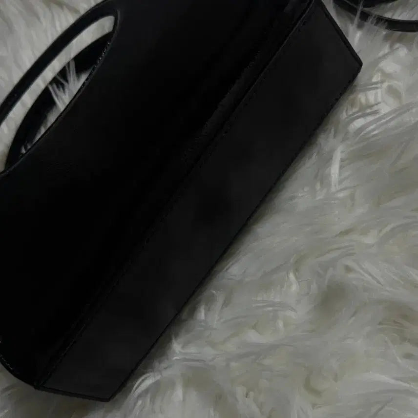 [BUNJANG] Find Kapoor Market Bag Black / 파인드카푸어 마켓백 블랙 새상품 (139000원)